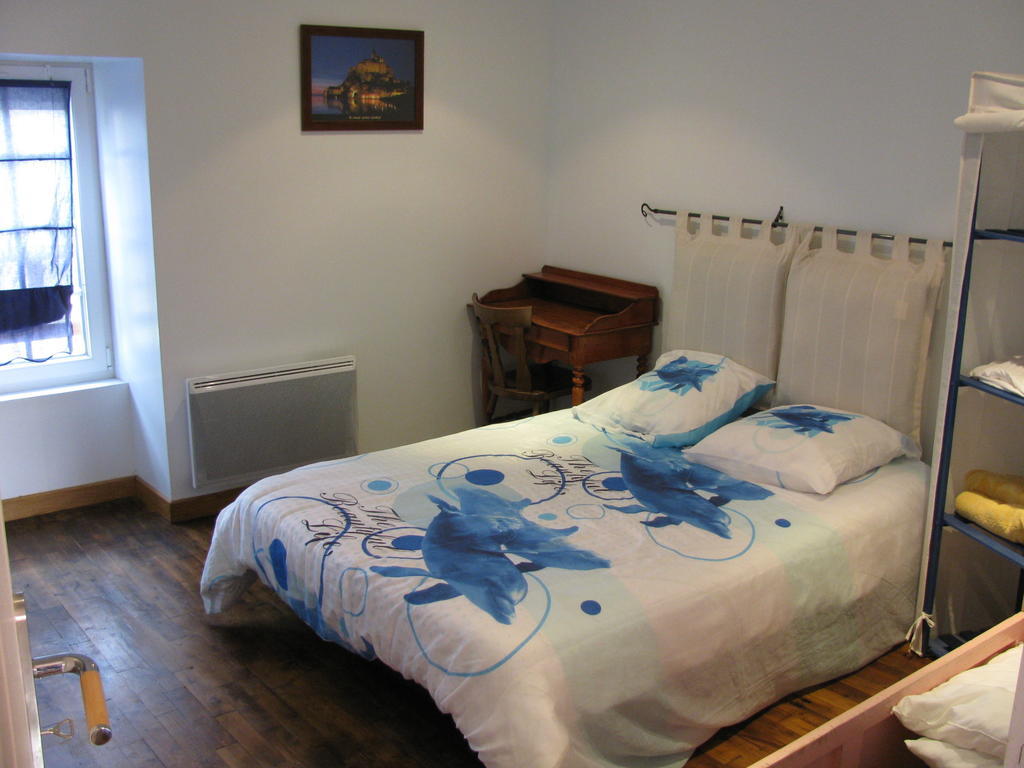 Gite Aristide Mont Saint Michel Sacey Quarto foto